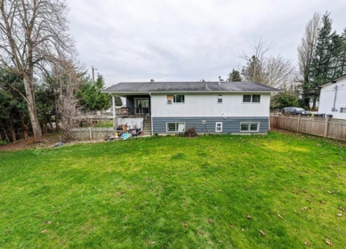 Laundry Room Photo of 2995 268a Street, Langley, BC