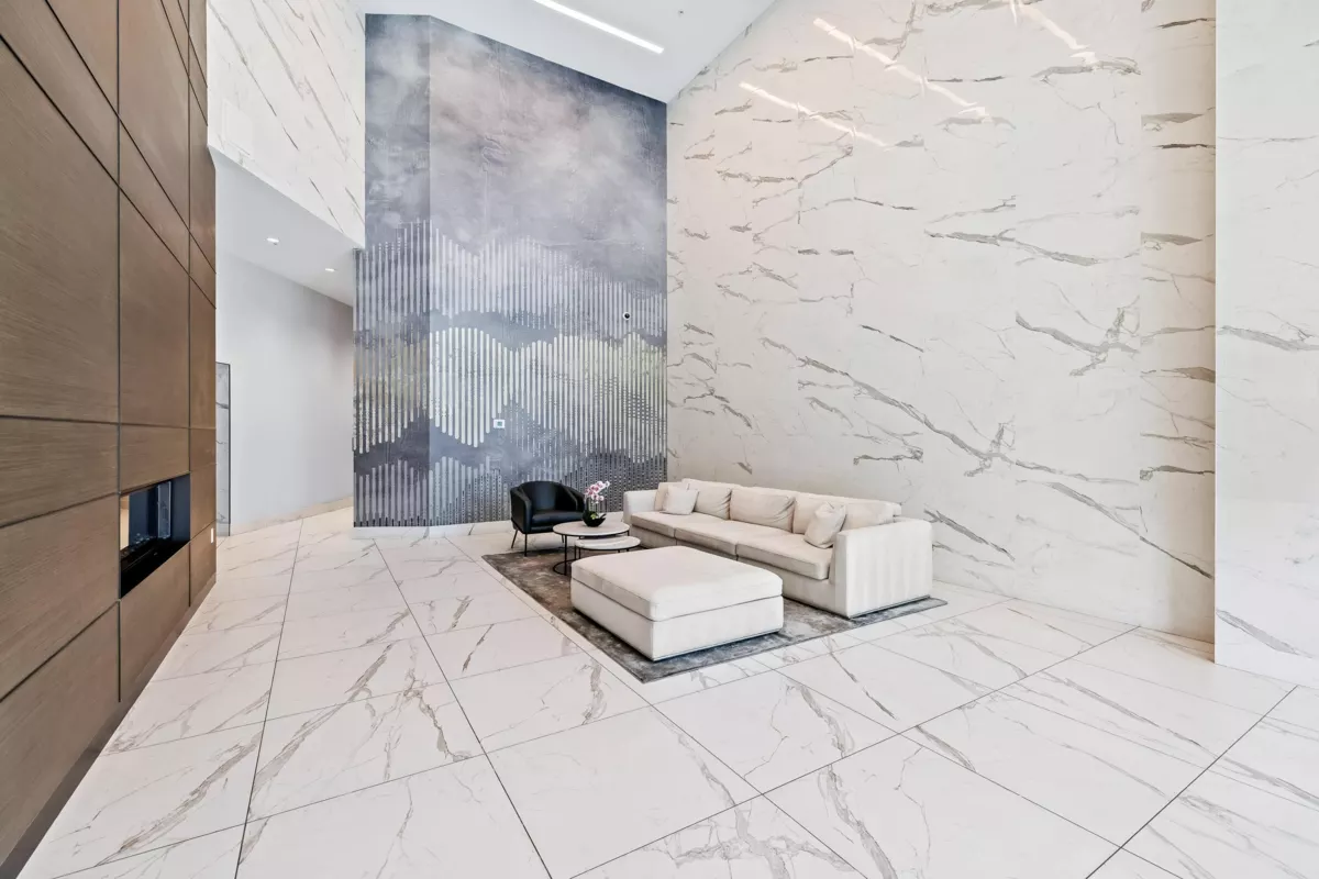 Dining Area Photo of 1403 1501 Foster Street, White Rock, BC