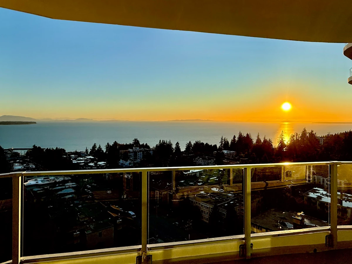 Playground / Recreational Area Near 1403 1501 Foster Street, White Rock, BC