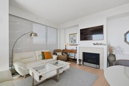Office / Den Photo of 1403 1501 Foster Street, White Rock, BC