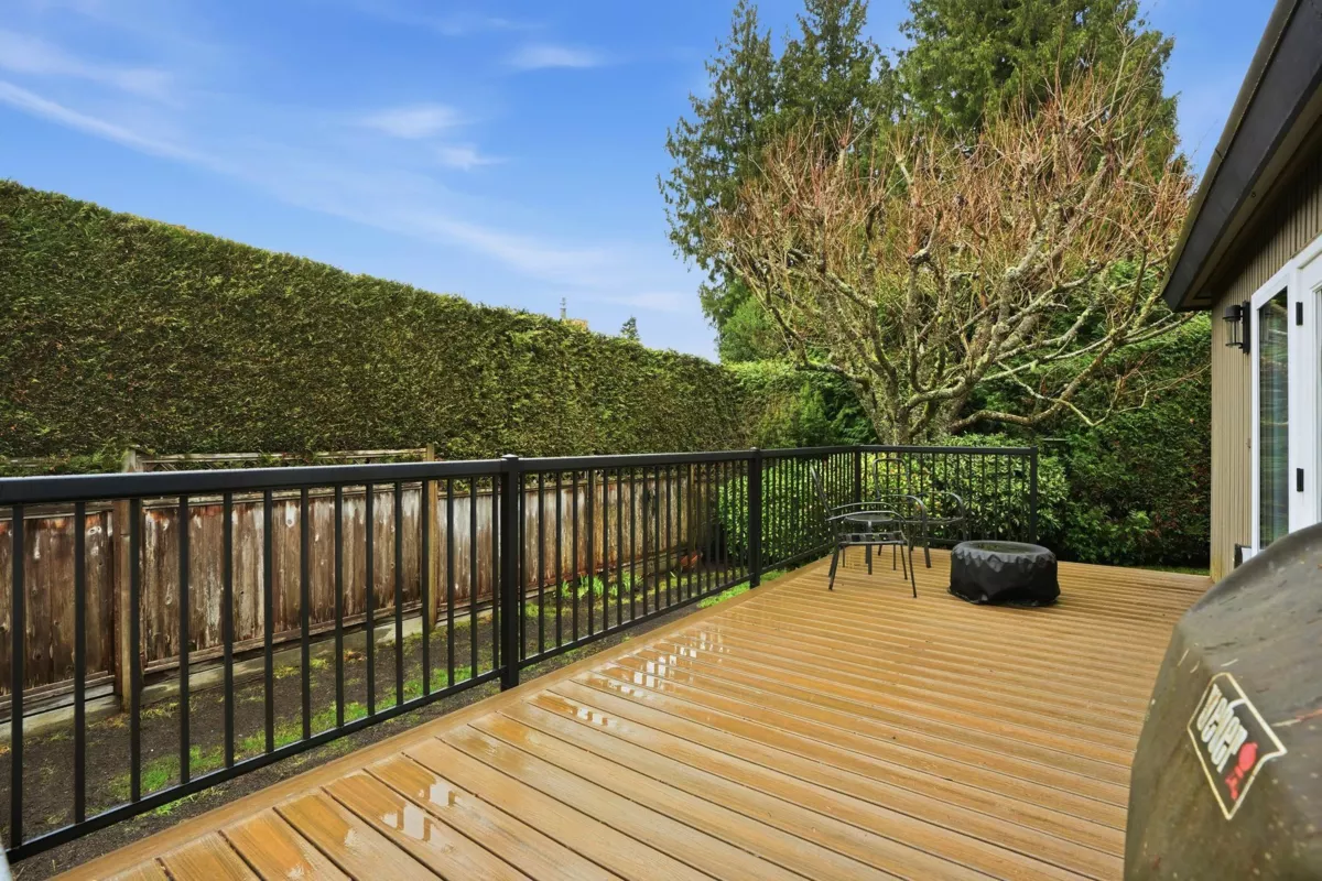 Backyard Photo of 5225 4 Avenue, Delta, BC