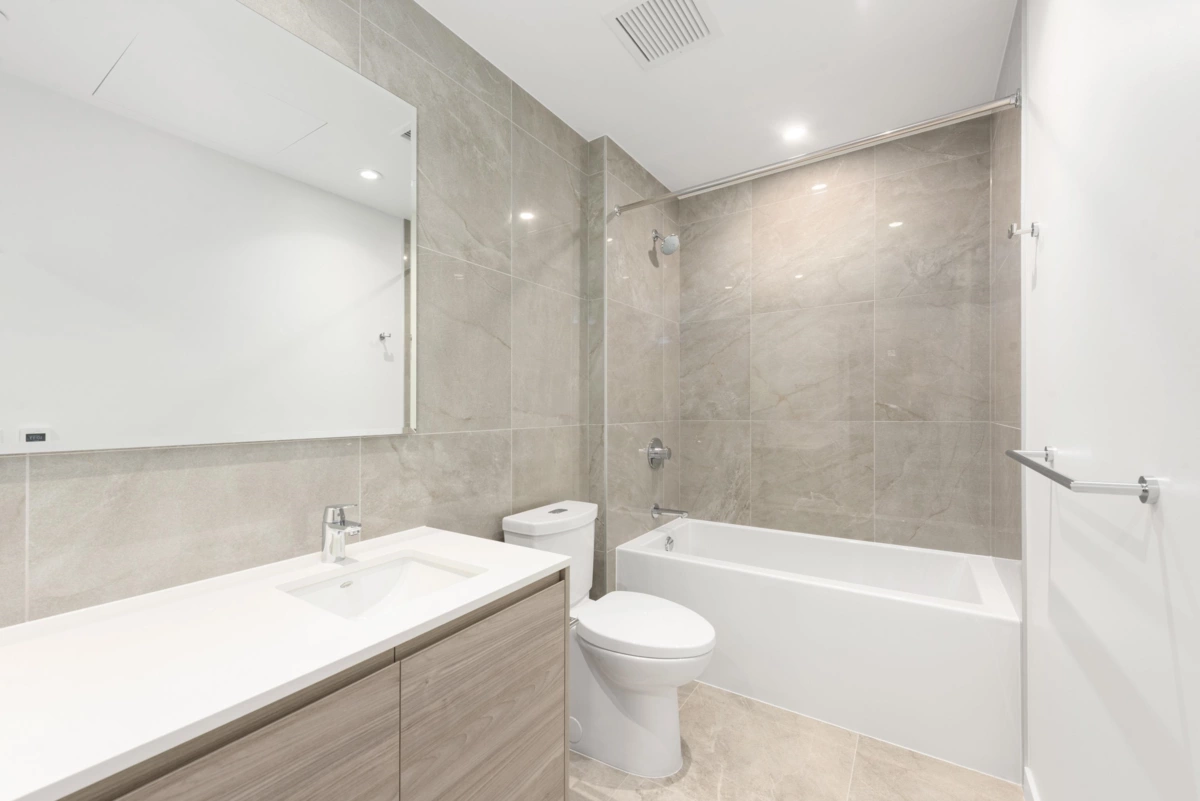 Basement Recreation Room Photo of 1703 660 Quayside Drive, New Westminster, BC