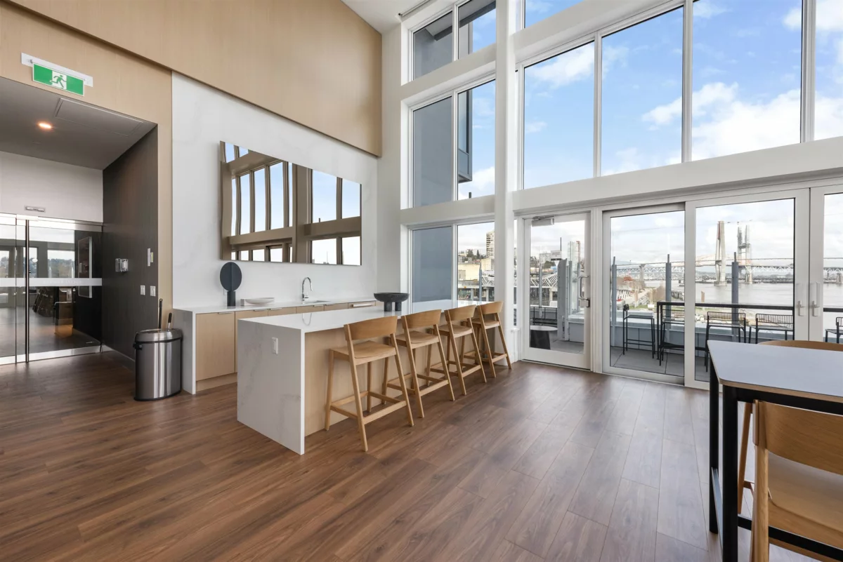 Front Yard Photo of 1703 660 Quayside Drive, New Westminster, BC