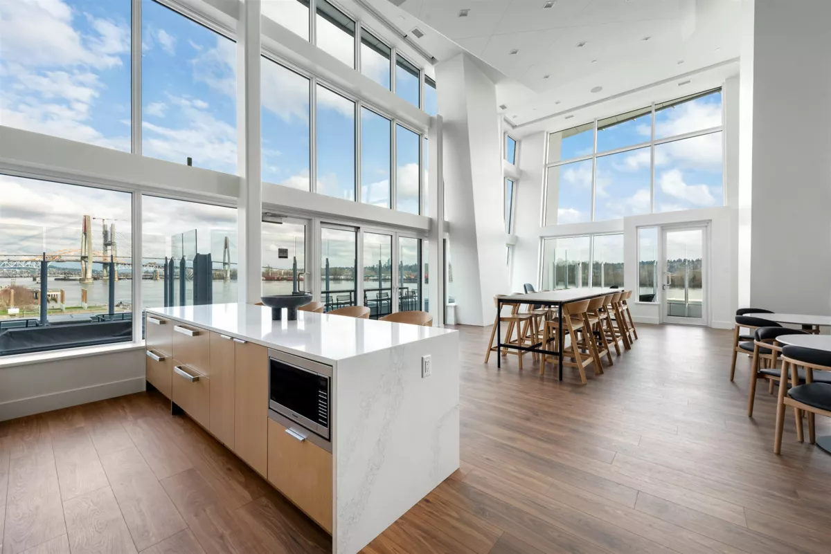 Garden / Landscaping Photo of 1703 660 Quayside Drive, New Westminster, BC