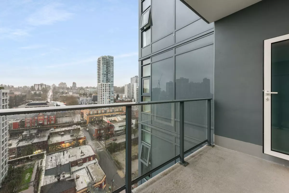 Hallway Photo of 1703 660 Quayside Drive, New Westminster, BC