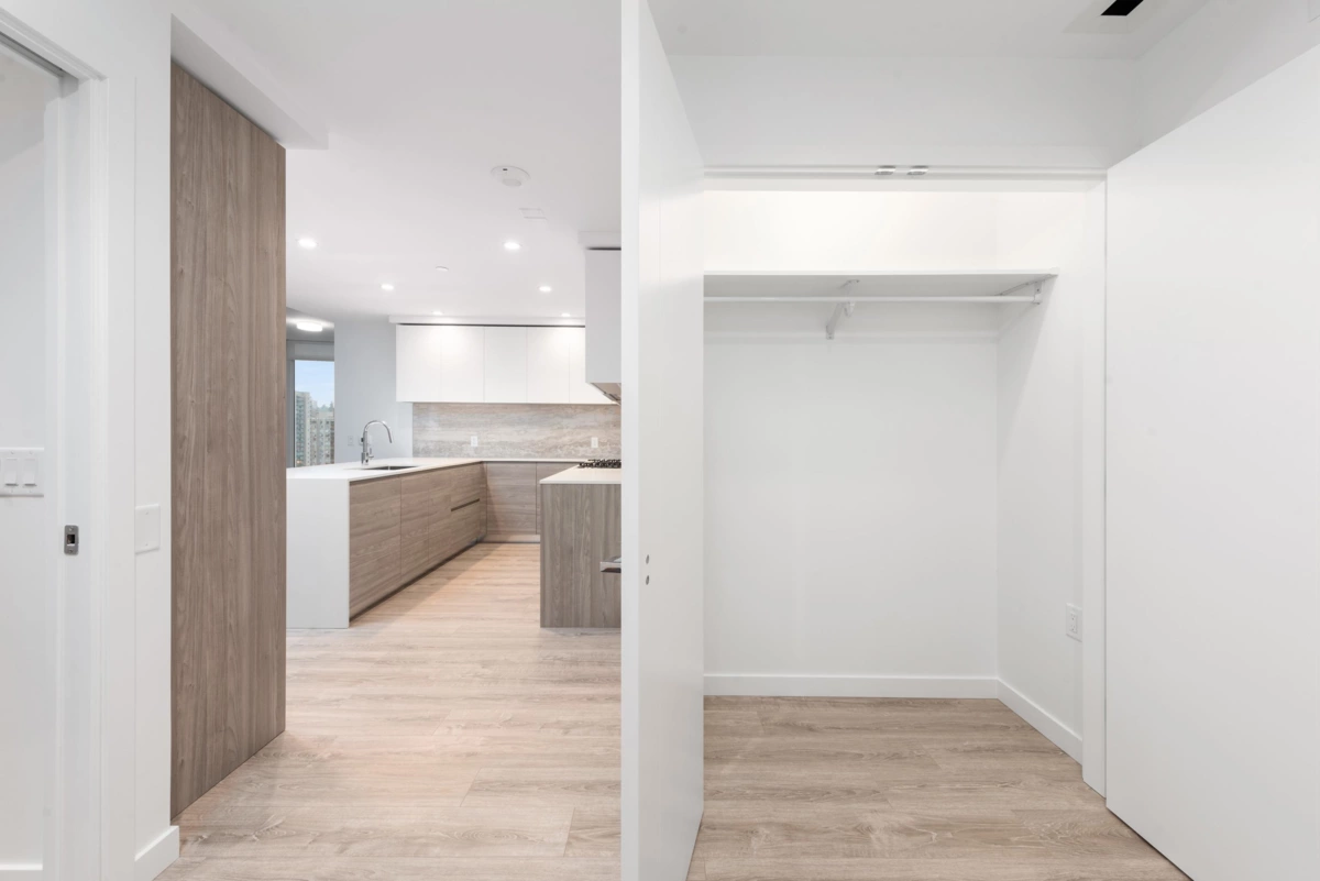 Walk-In Closet Photo of 1703 660 Quayside Drive, New Westminster, BC