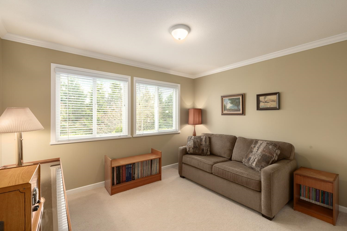 Mudroom Photo of 74 14909 32 Avenue, Surrey, BC