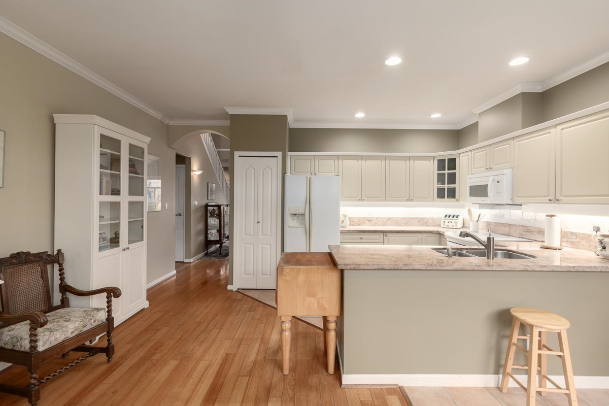 Office / Den Photo of 74 14909 32 Avenue, Surrey, BC