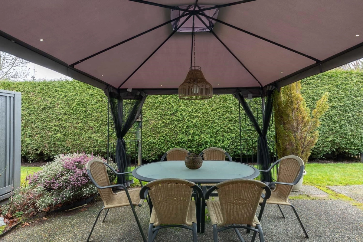 Swimming Pool Photo of 74 14909 32 Avenue, Surrey, BC