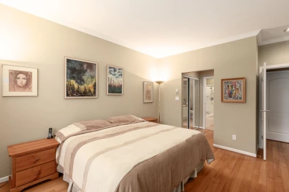 Walk-In Closet Photo of 74 14909 32 Avenue, Surrey, BC