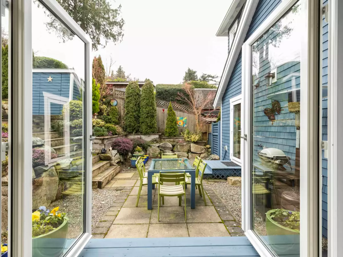 Laundry Room Photo of 6252 Wellington Avenue, West Vancouver, BC