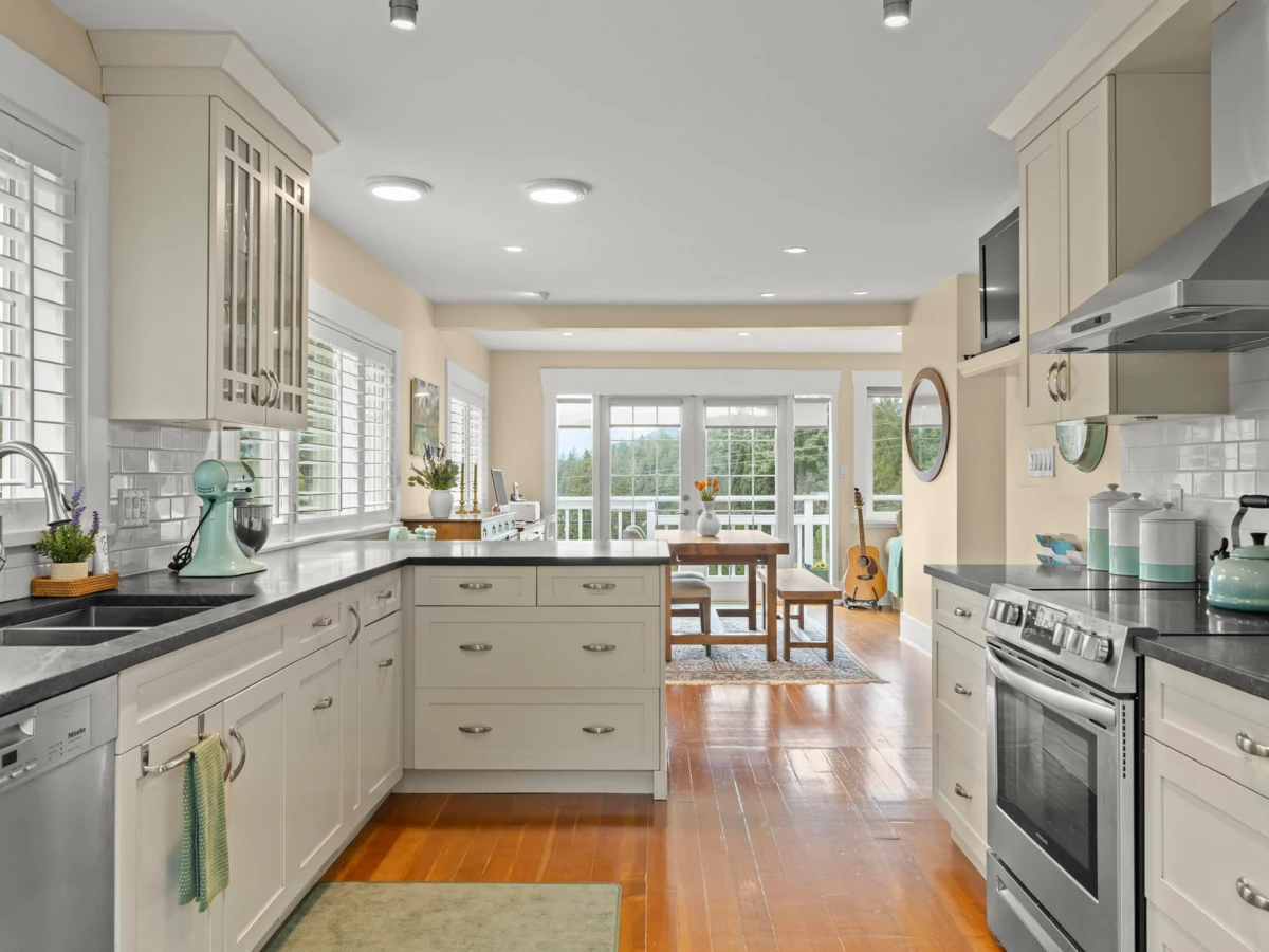 Office / Den Photo of 6252 Wellington Avenue, West Vancouver, BC
