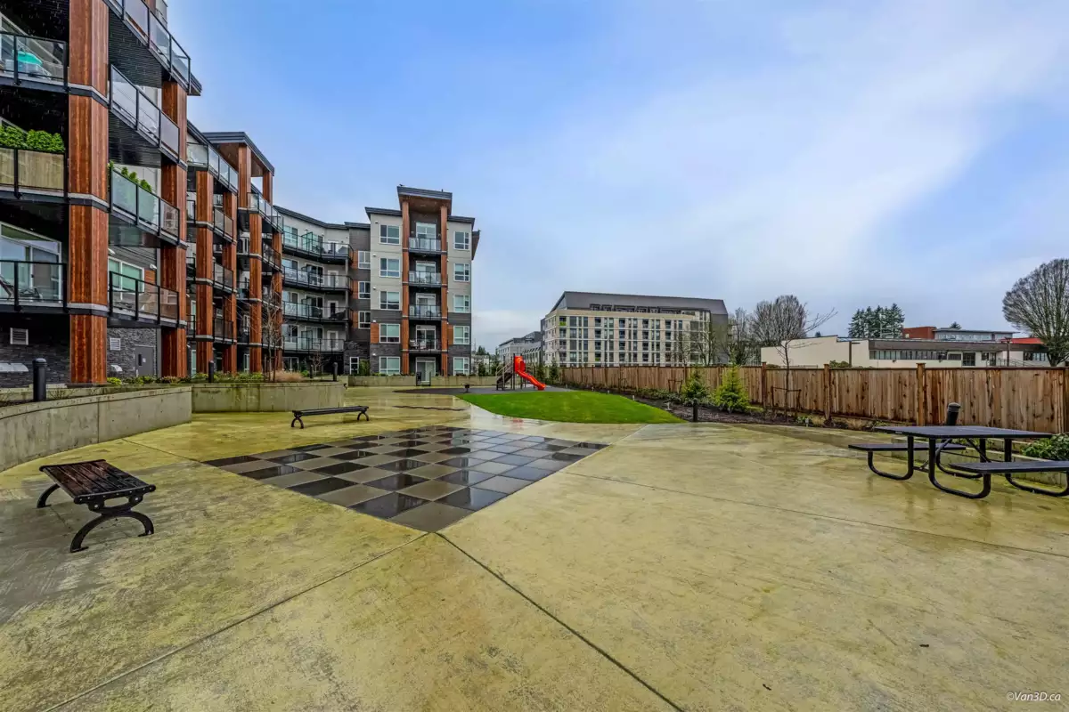 Garden / Landscaping Photo of 111 12109 223 Street, Maple Ridge, BC