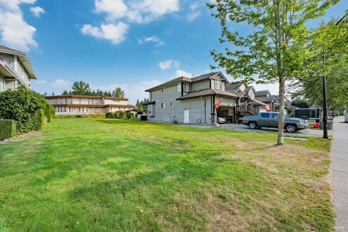 Pantry Photo of 23217 117 Avenue, Maple Ridge, BC
