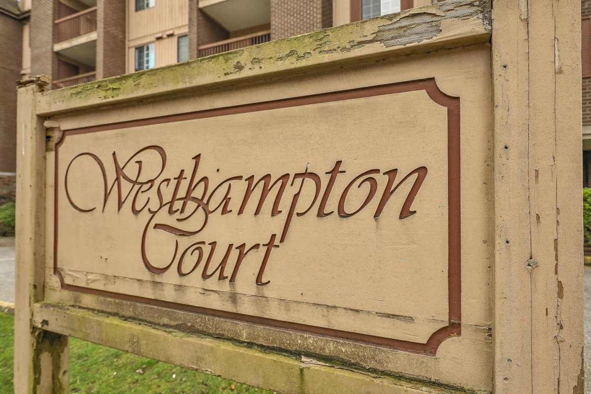 Living Room Photo of 143 8500 Ackroyd Road, Richmond, BC