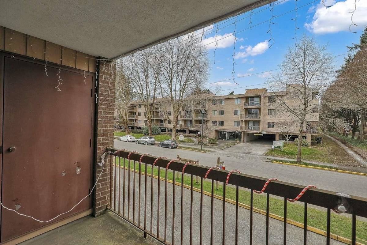 Loft / Bonus Room Photo of 143 8500 Ackroyd Road, Richmond, BC