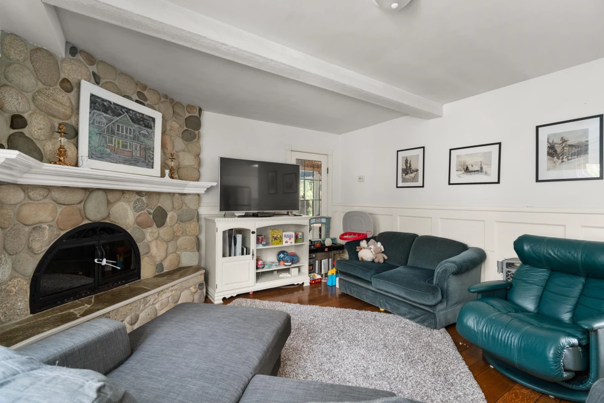 Loft / Bonus Room Photo of 14633 56 Avenue, Surrey, BC