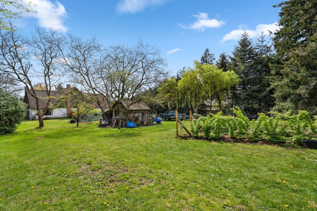 Playground / Recreational Area Near 14633 56 Avenue, Surrey, BC