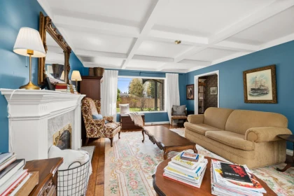 Breakfast Nook Photo of 14633 56 Avenue, Surrey, BC