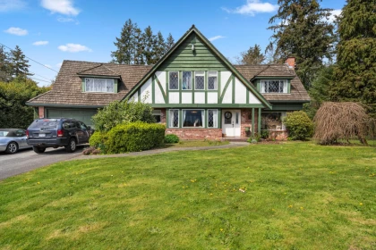 14633 56 Avenue, Surrey, BC