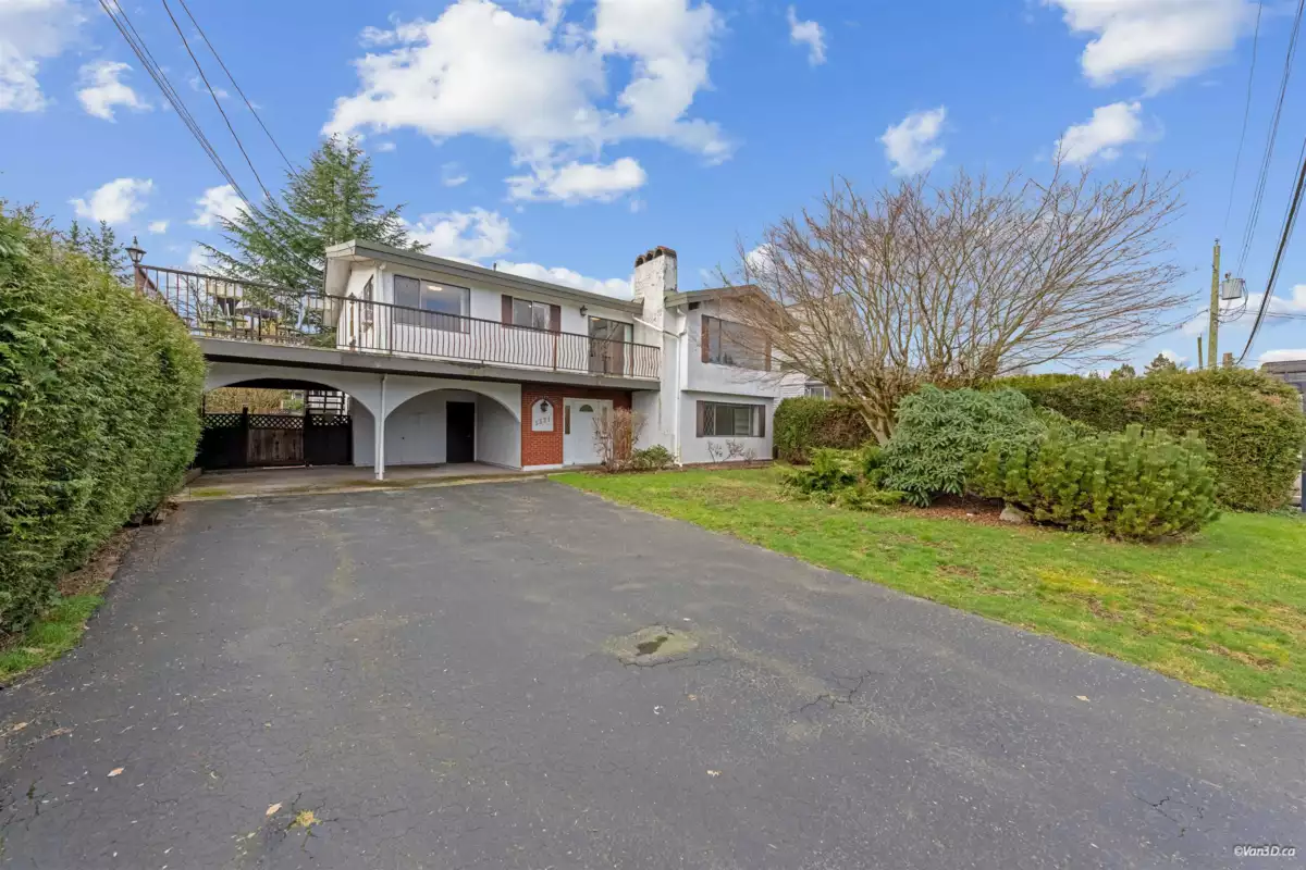 Exterior Rear Photo of 5571 Claude Avenue, Burnaby, BC