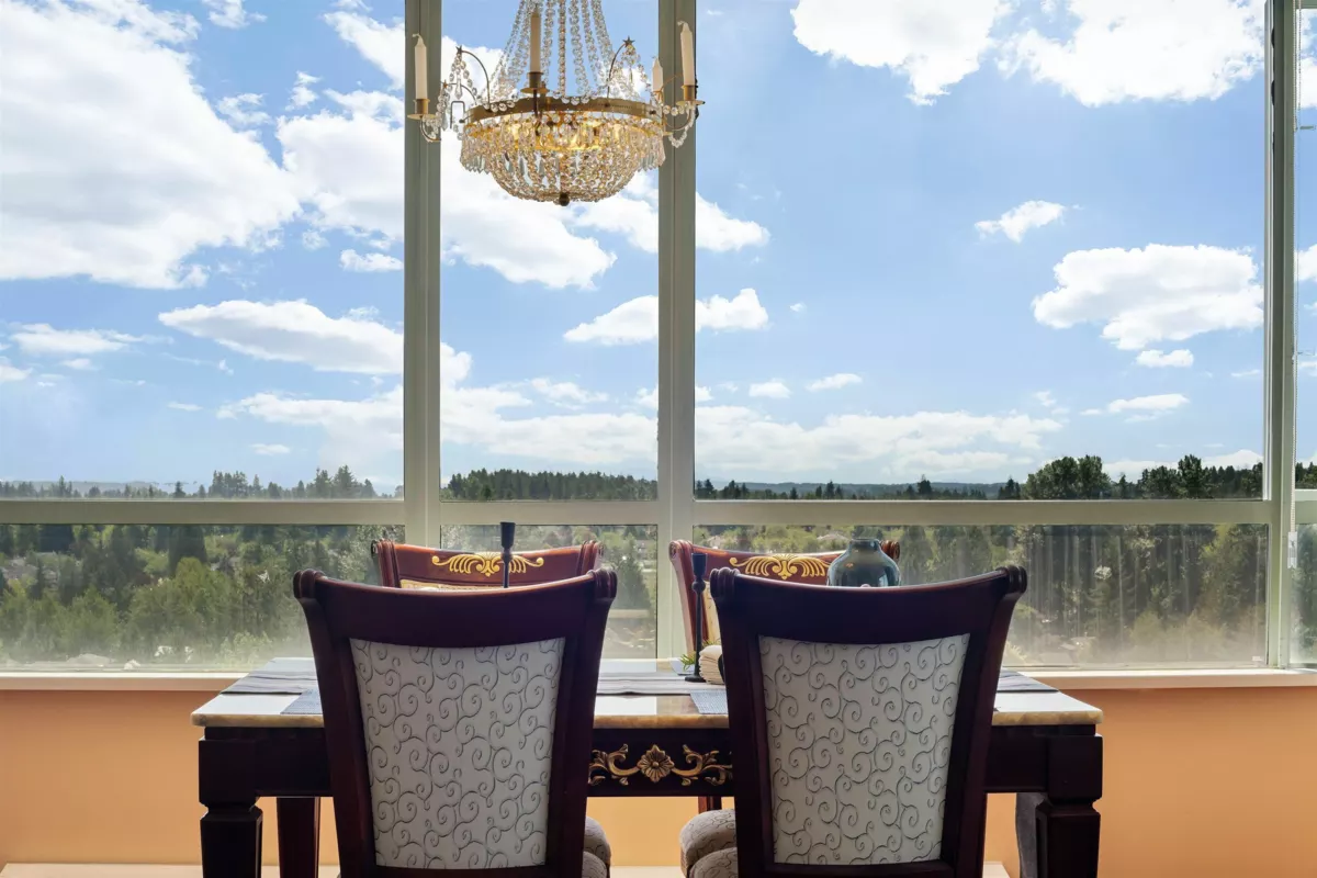 Living Room Photo of 1605 15030 101 Avenue, Surrey, BC