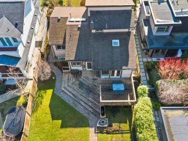 Garden / Landscaping Photo of 1140 W 20th Street, North Vancouver, BC