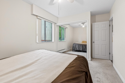 Hallway Photo of 208 505 Ninth Street, New Westminster, BC
