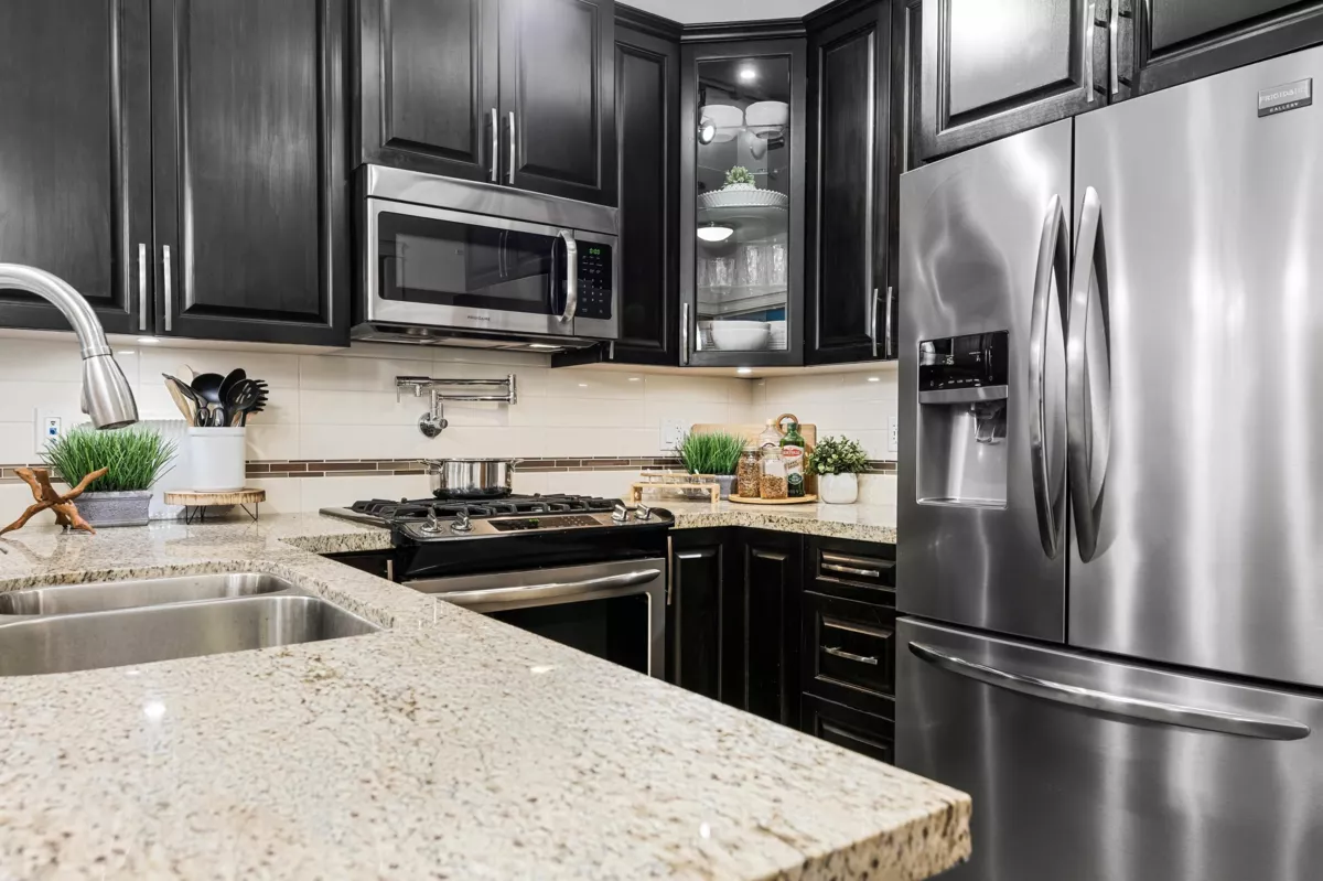 Primary Bedroom Photo of 109 2860 Trethewey Street, Abbotsford, BC