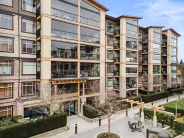 Front exterior of 109 2860 Trethewey Street, Abbotsford, BC