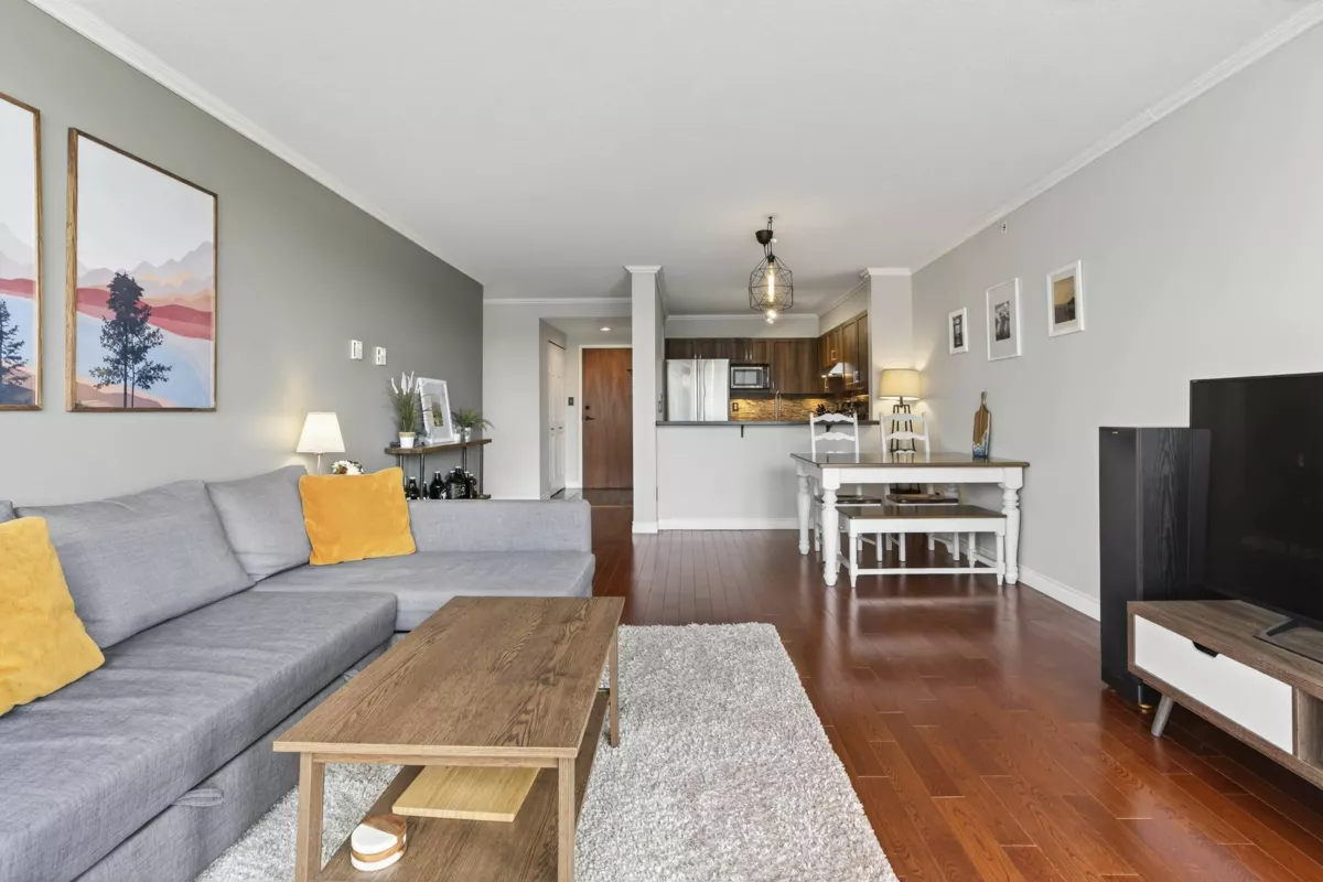 Dining Area Photo of 1007 10 Laguna Court, New Westminster, BC