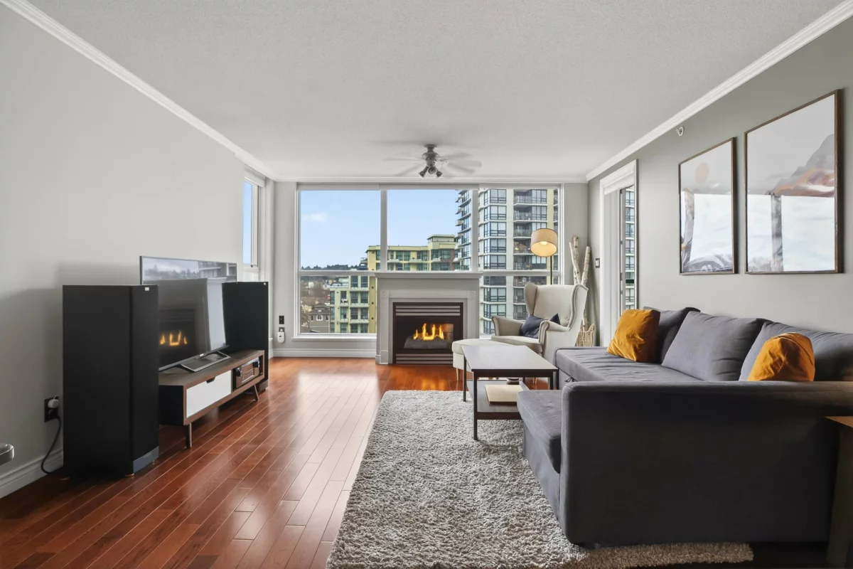 Family Room Photo of 1007 10 Laguna Court, New Westminster, BC