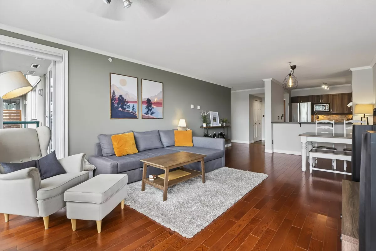 Kitchen Photo of 1007 10 Laguna Court, New Westminster, BC