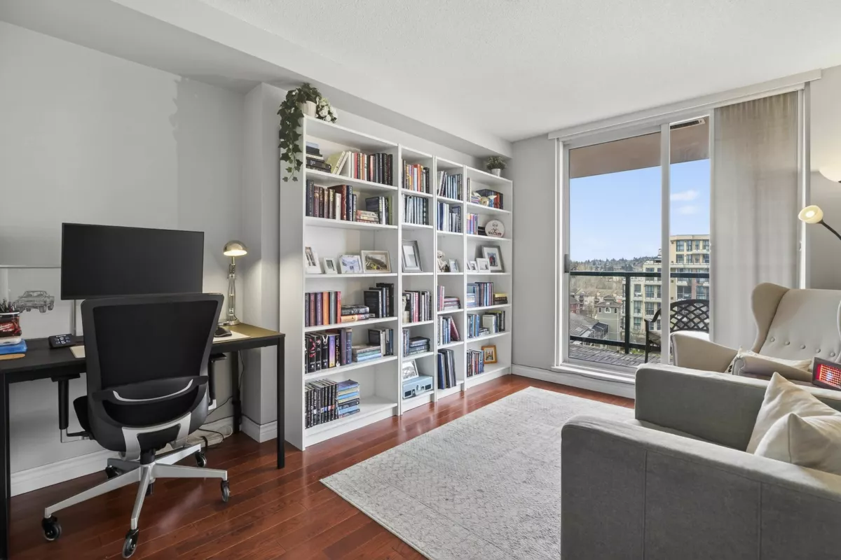 Laundry Room Photo of 1007 10 Laguna Court, New Westminster, BC