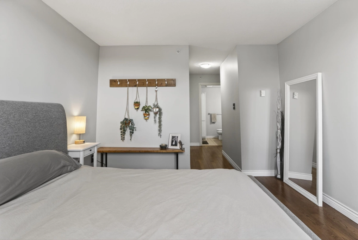 Powder Room Photo of 1007 10 Laguna Court, New Westminster, BC