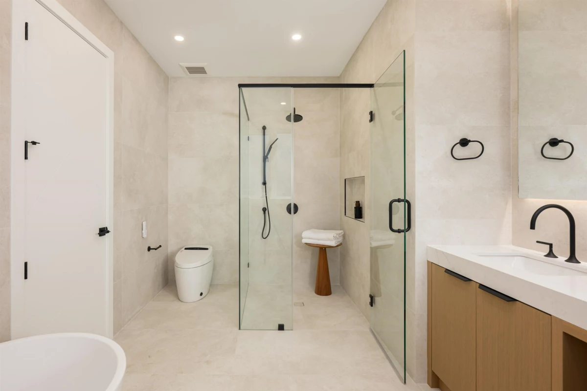 Entry Foyer Photo of 3651 Bowen Drive, Richmond, BC