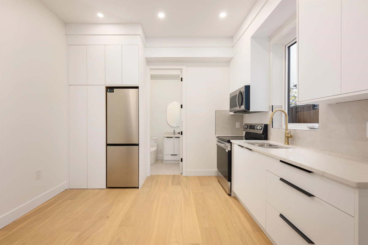 Swimming Pool Photo of 3651 Bowen Drive, Richmond, BC