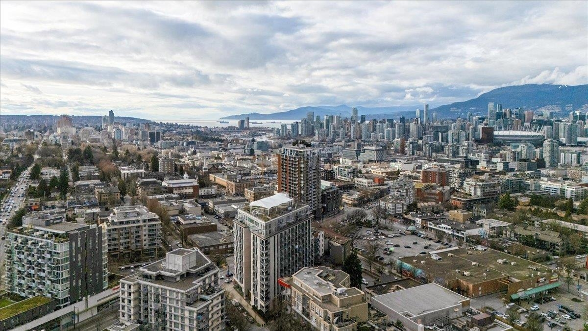 Aerial View of 206 233 Kingsway, Vancouver, BC