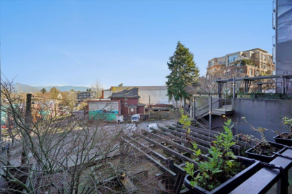 Loft / Bonus Room Photo of 206 233 Kingsway, Vancouver, BC