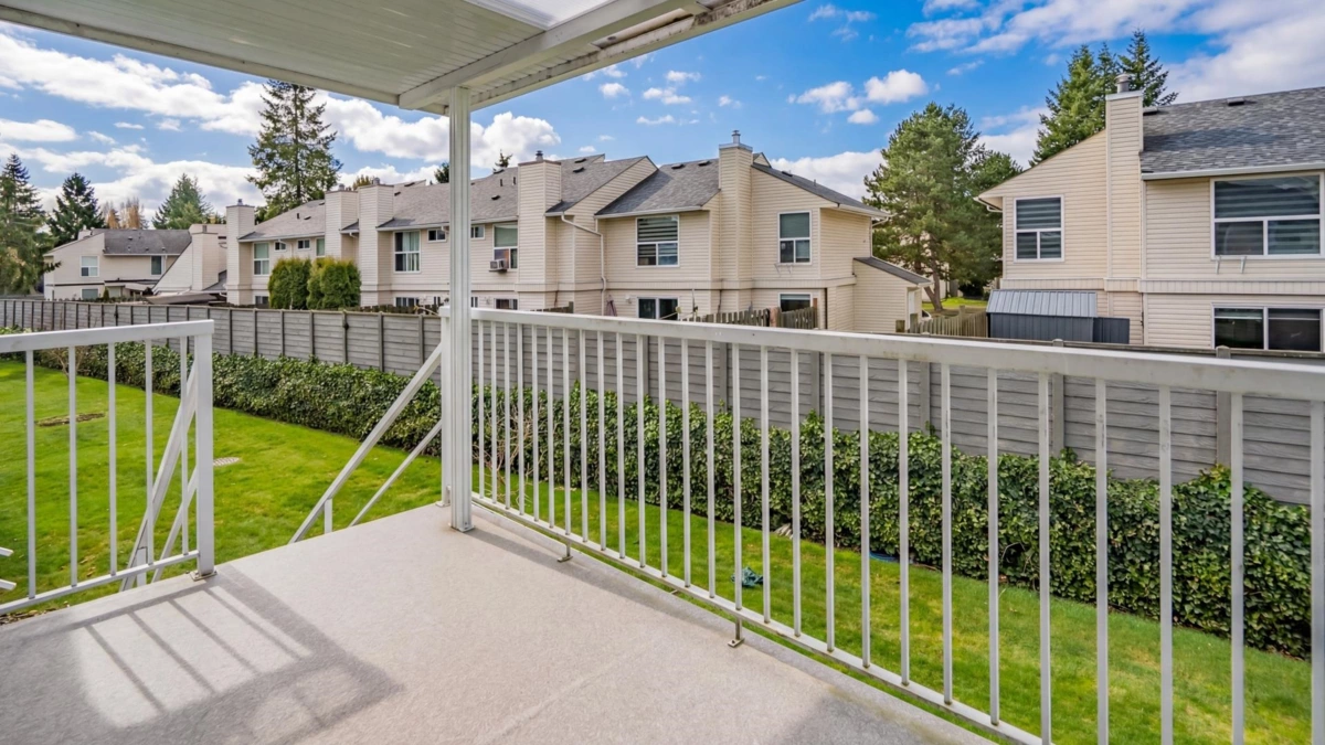 Backyard Photo of 98 32691 Garibaldi Drive, Abbotsford, BC