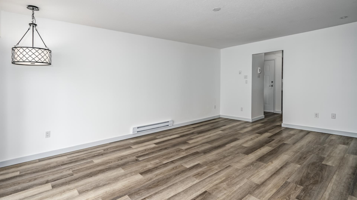 Pantry Photo of 98 32691 Garibaldi Drive, Abbotsford, BC