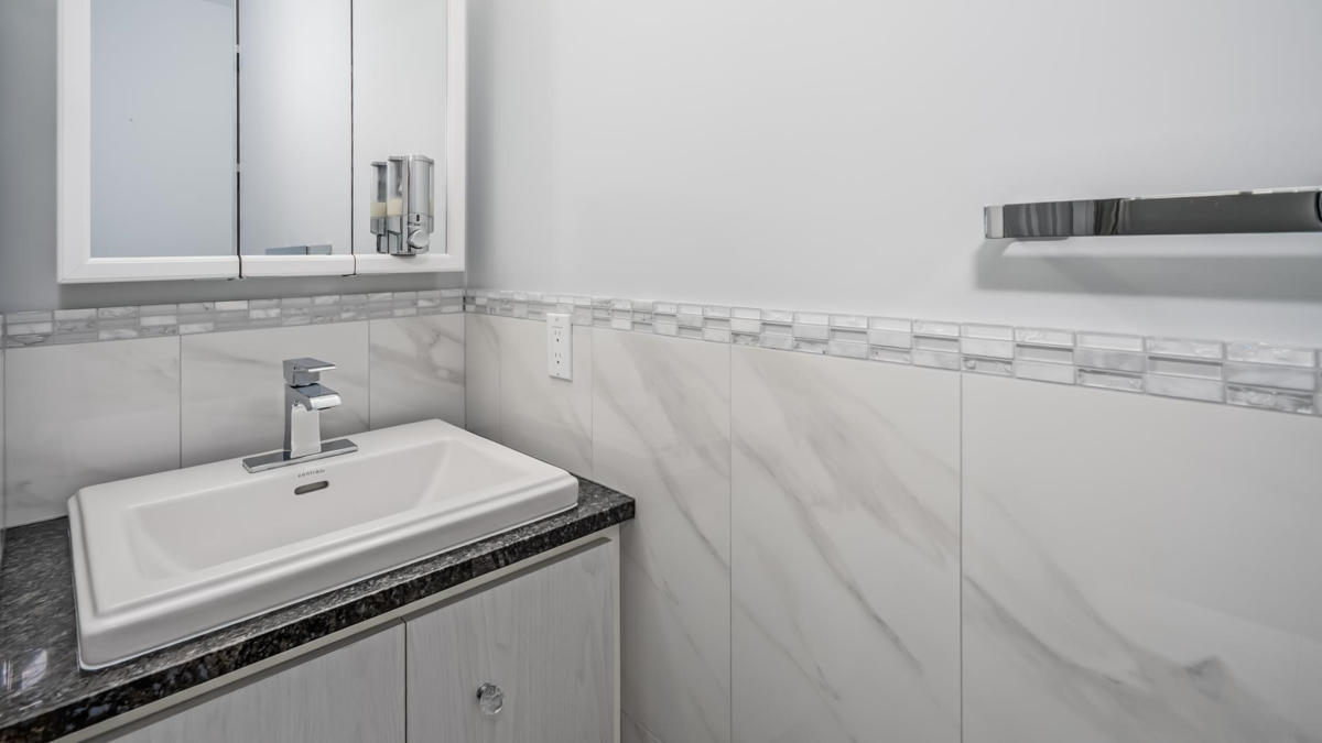 Staircase Photo of 98 32691 Garibaldi Drive, Abbotsford, BC