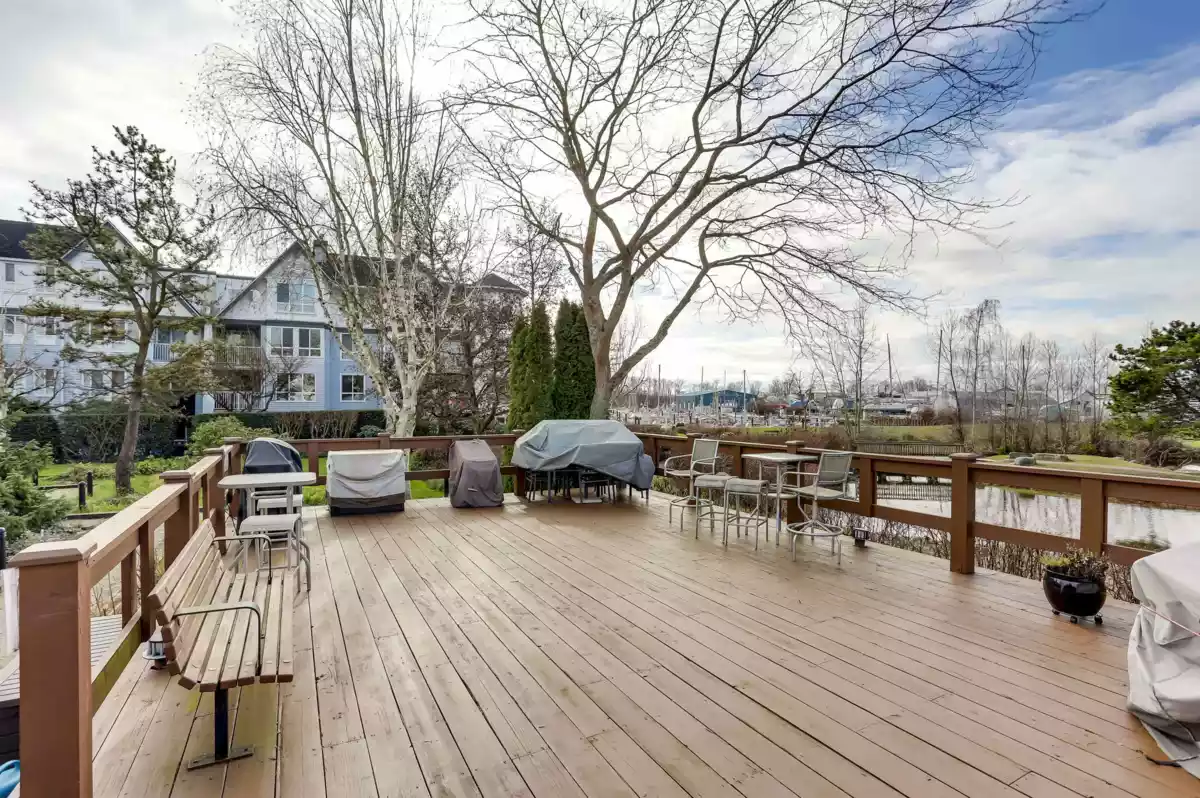 Bedroom 2 Photo of 317 12639 No. 2 Road, Richmond, BC