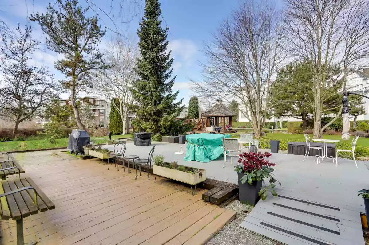 Bedroom 4 Photo of 317 12639 No. 2 Road, Richmond, BC