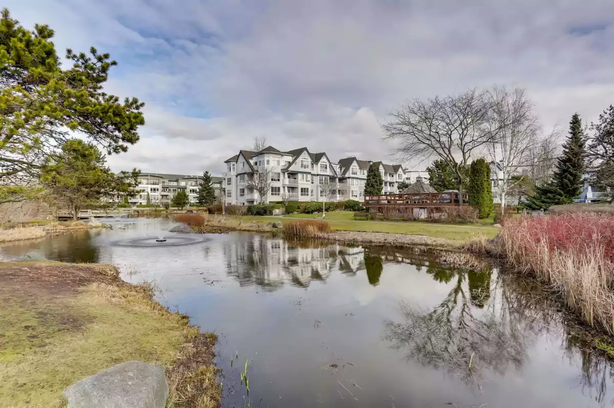Walk-In Closet Photo of 317 12639 No. 2 Road, Richmond, BC