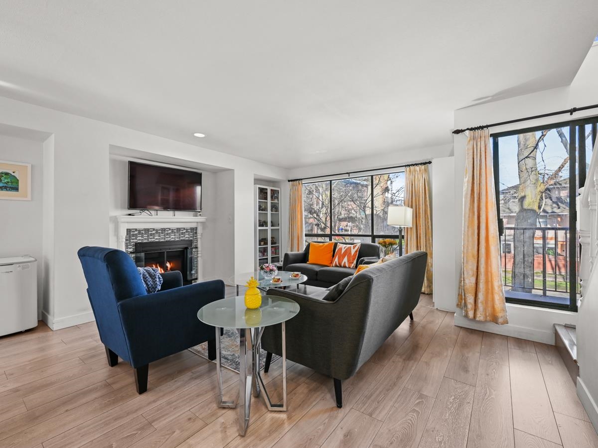 Family Room Photo of 6 7311 Moffatt Road, Richmond, BC