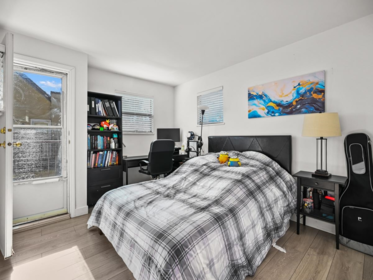 Guest Bathroom Photo of 6 7311 Moffatt Road, Richmond, BC