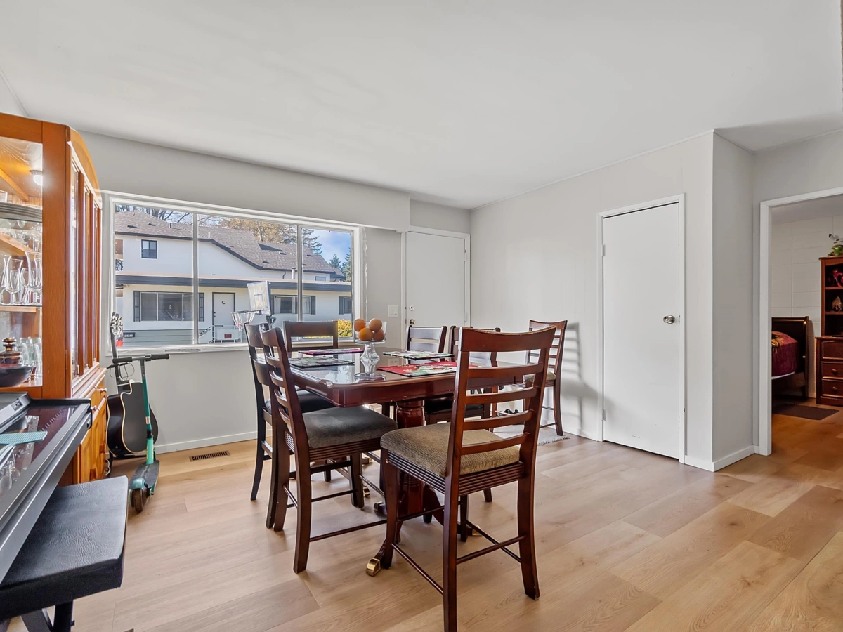 Bedroom 4 Photo of 33460 Hawthorne Avenue, Abbotsford, BC