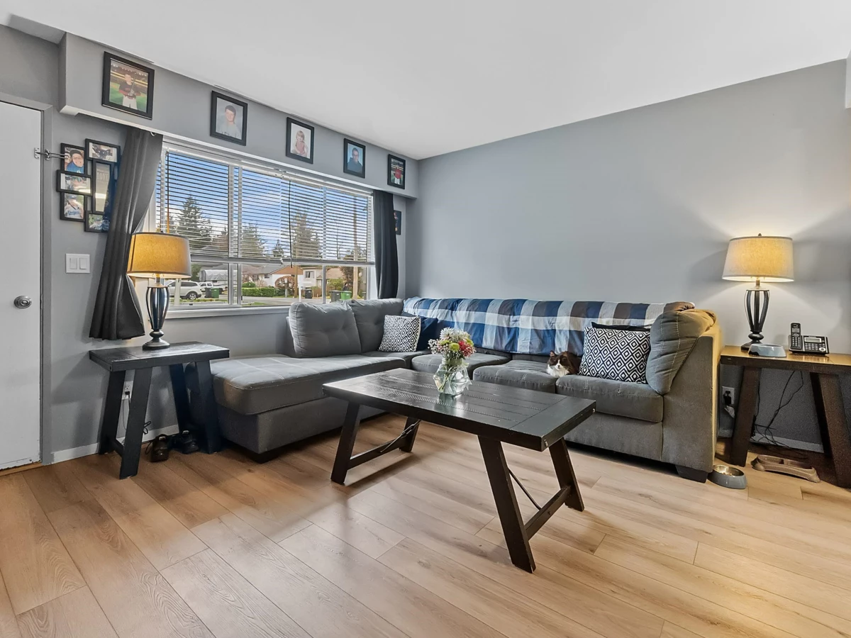 Kitchen Photo of 33460 Hawthorne Avenue, Abbotsford, BC