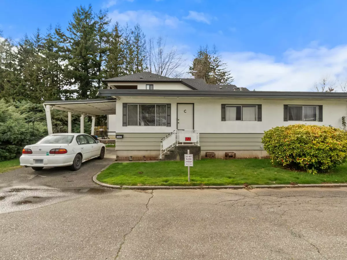 Mudroom Photo of 33460 Hawthorne Avenue, Abbotsford, BC